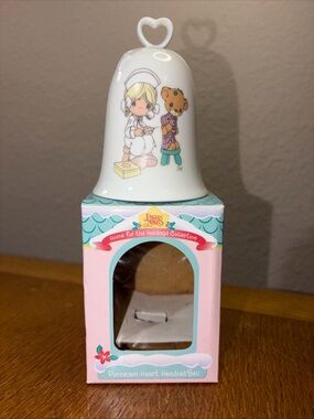 Precious Moments Bell Collection Porcelain Love Beareth all things 1994 Vintage